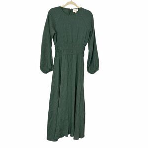 Veiled Maxi Dress Womens Medium Green Textured Long Sleeve Smocked Waist Modest